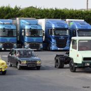 1965 berliet stradair r8 r16 dessins charbonneaux