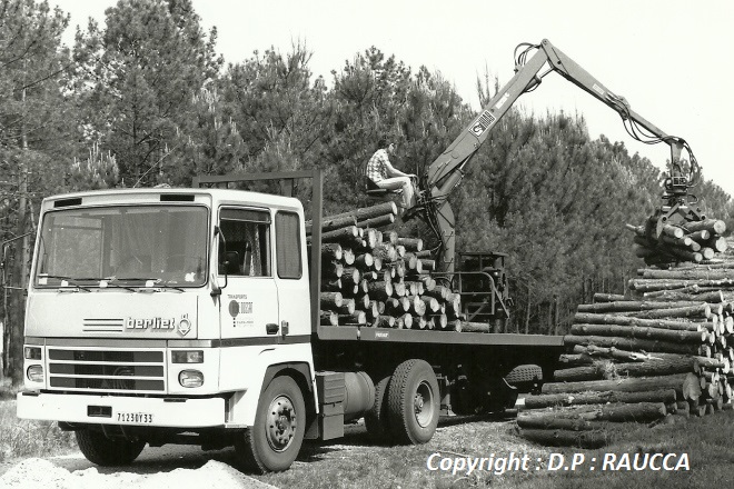 Beau TR  280 en autochargement de bois