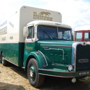 Bernard GR150 fourgon Transports Honoré 1963