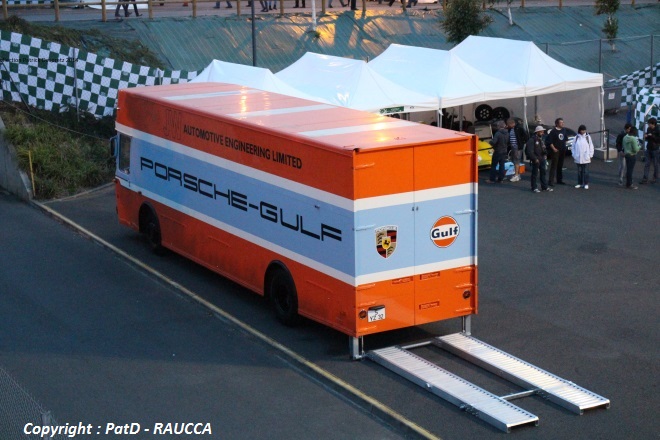 Car-transporteur Mercedes Ecurie John Wyer-Gulf