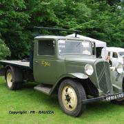 Citroen U23 ailes plates présenté par les Anciennes du CHTI