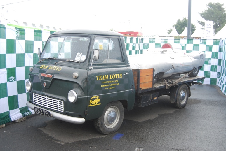 Transporteur de l'écurie Lotus