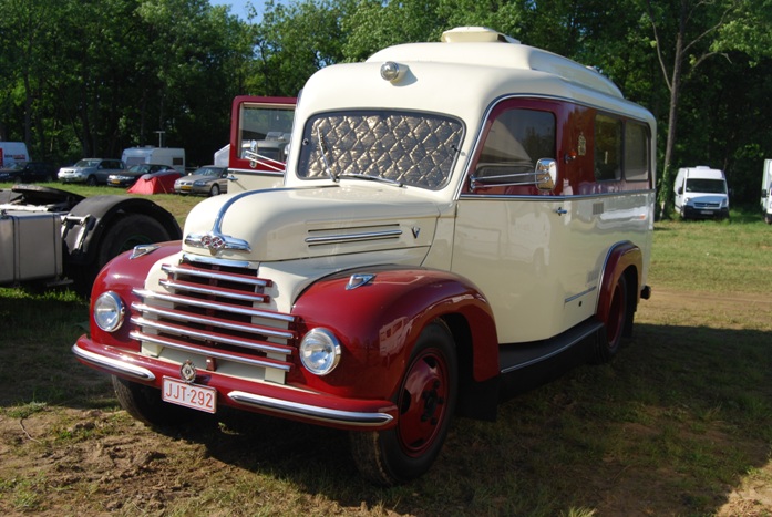 Ford ex-ambulance 1953 construite à l'usine de Cologne