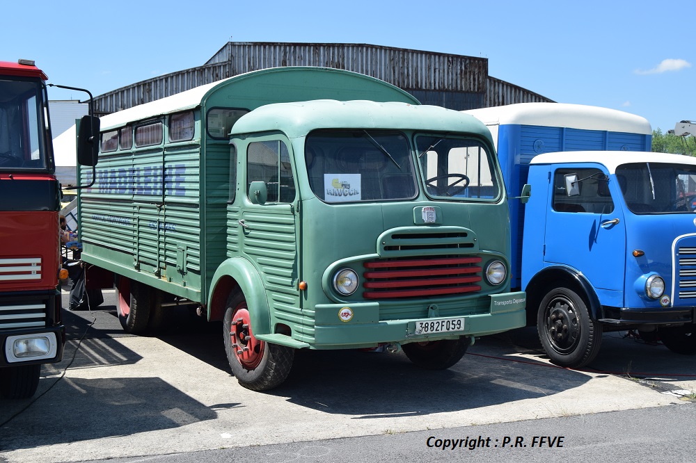 Ford ex ets Madeleine