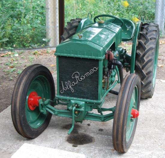 Tracteur agricole Alfa Roméo de 1938