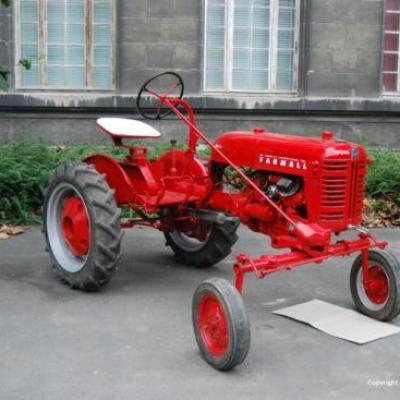 Farmall Cub 1955