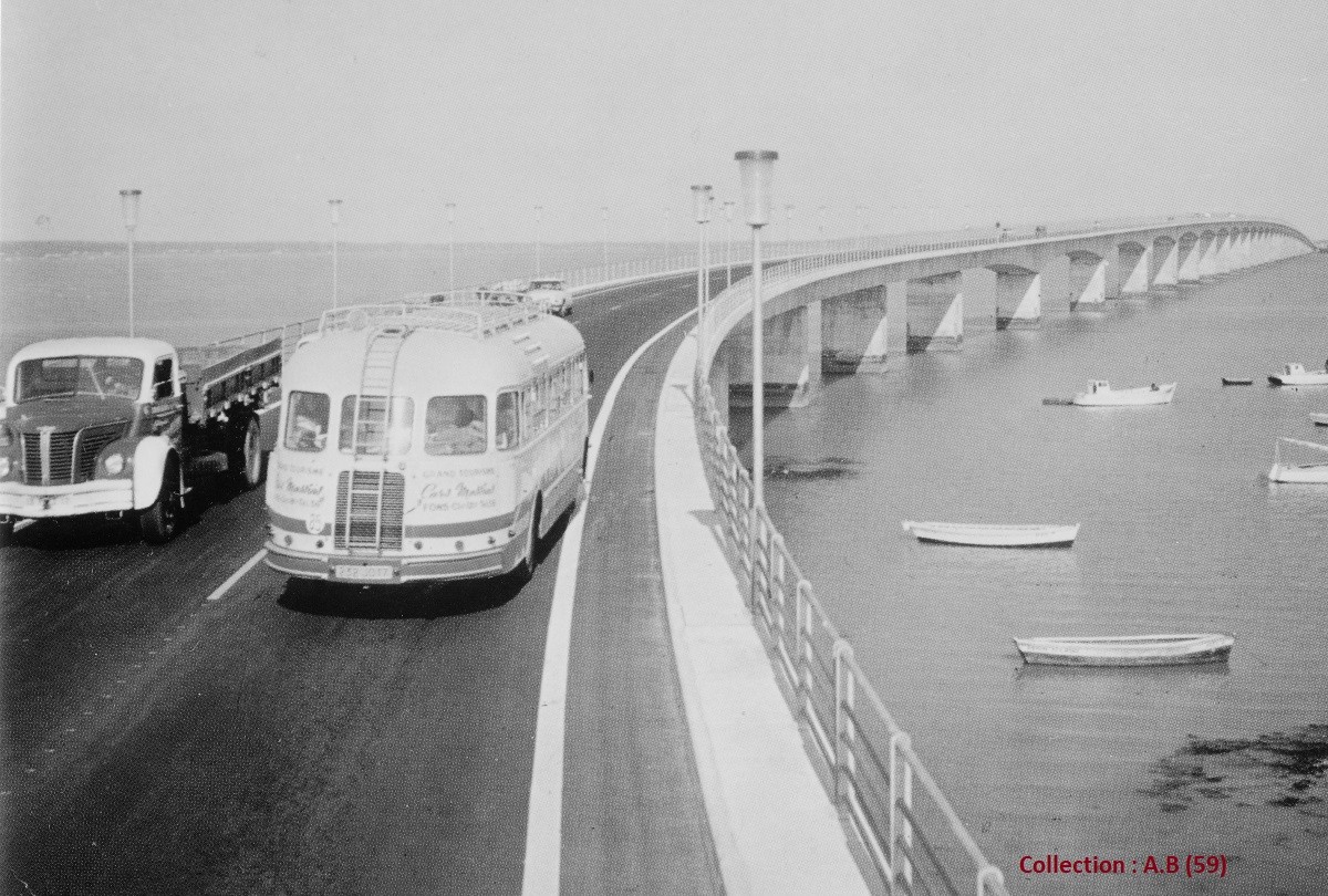 Isobloc et Berliet sur viaduc Ile de Re