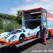 Porsche 917 K et son transporteur Mercedes