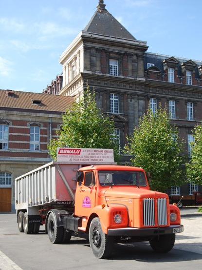 SCANIA 76 super et benne Benalu de 1976