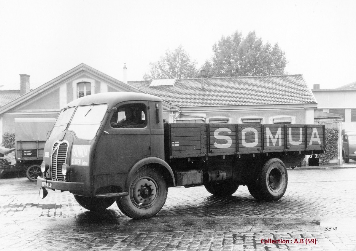 Somua porteur benne