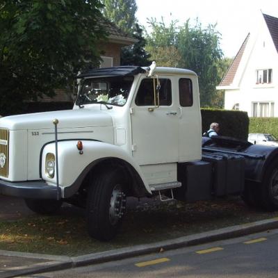 SCANIA 111 tracteur de 1976