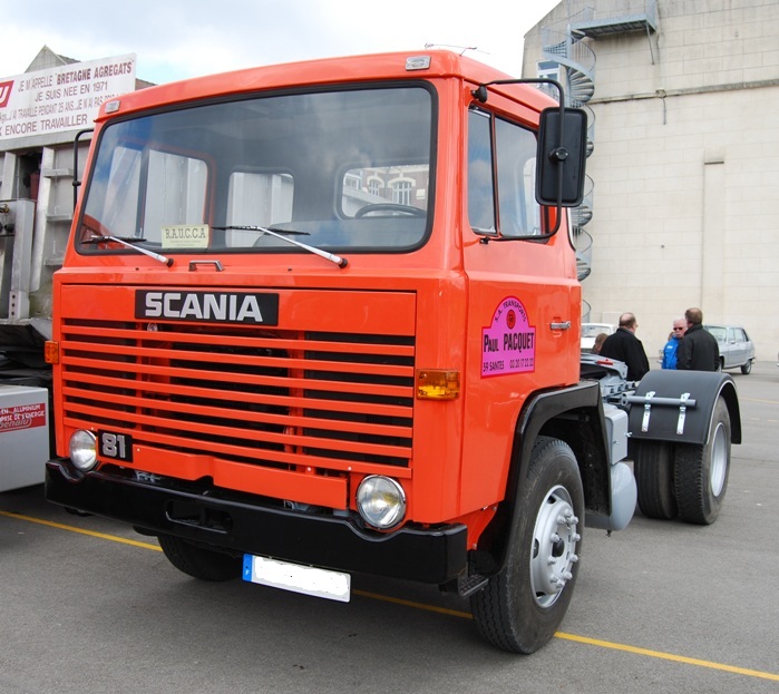 SCANIA 81 tracteur